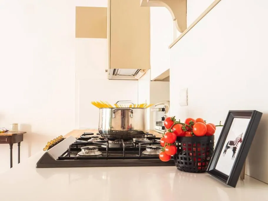 מילאנו Romantic Flat On Navigli River By Easylife דירה